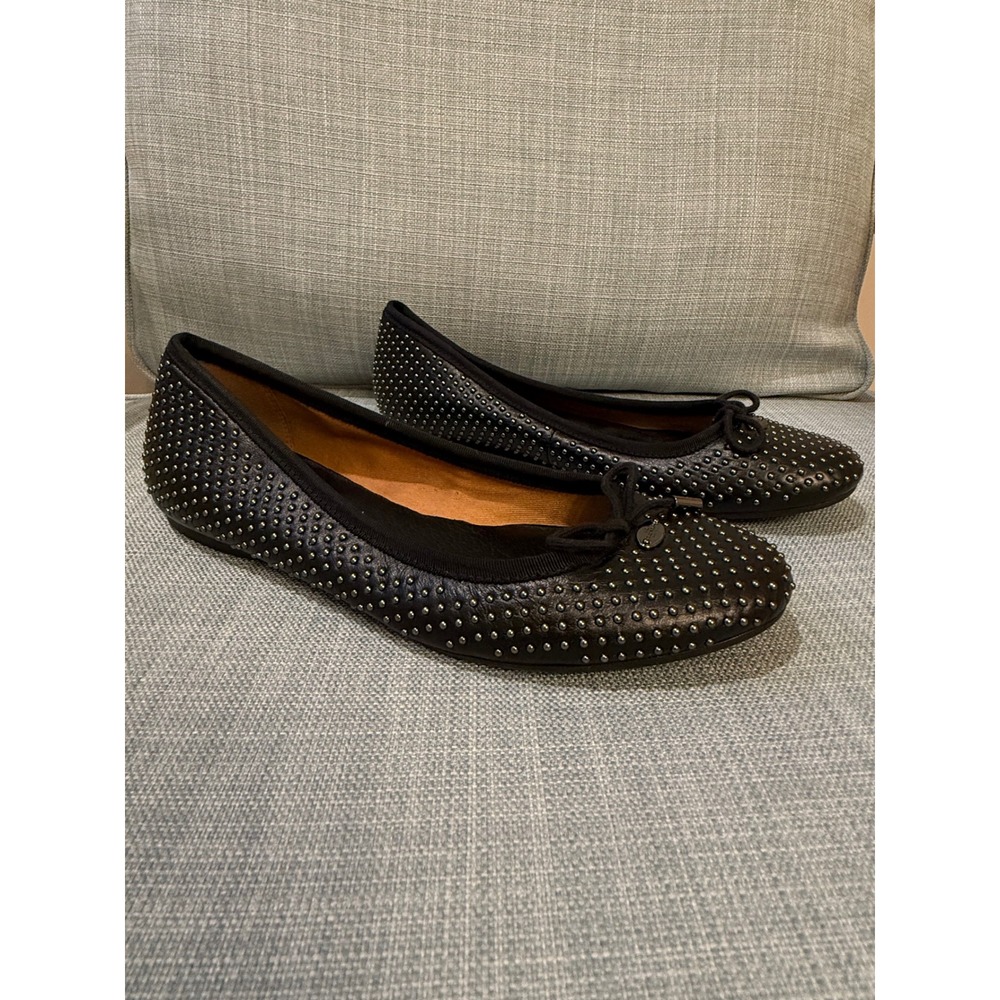 Coach Black Leather Studded Ballet Flats Silver Studs Bow Detail Size 7.5